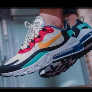 Nike Air Max 270 Sz 6Y Rainbow Big Kid